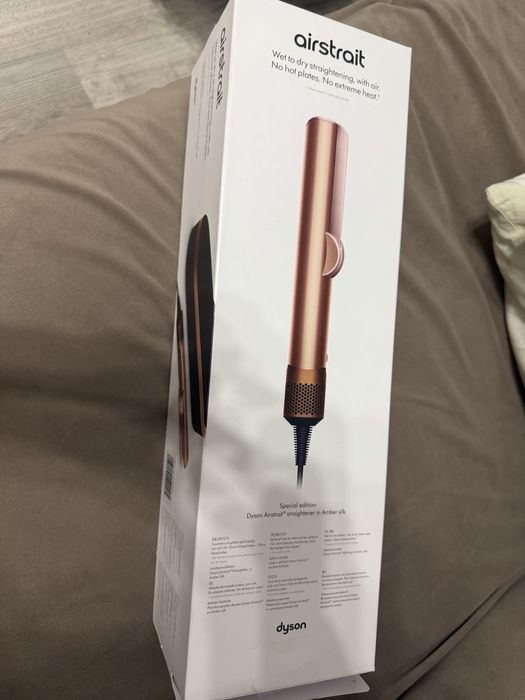 Продам Dyson Airstrait Special edition Amber Silk