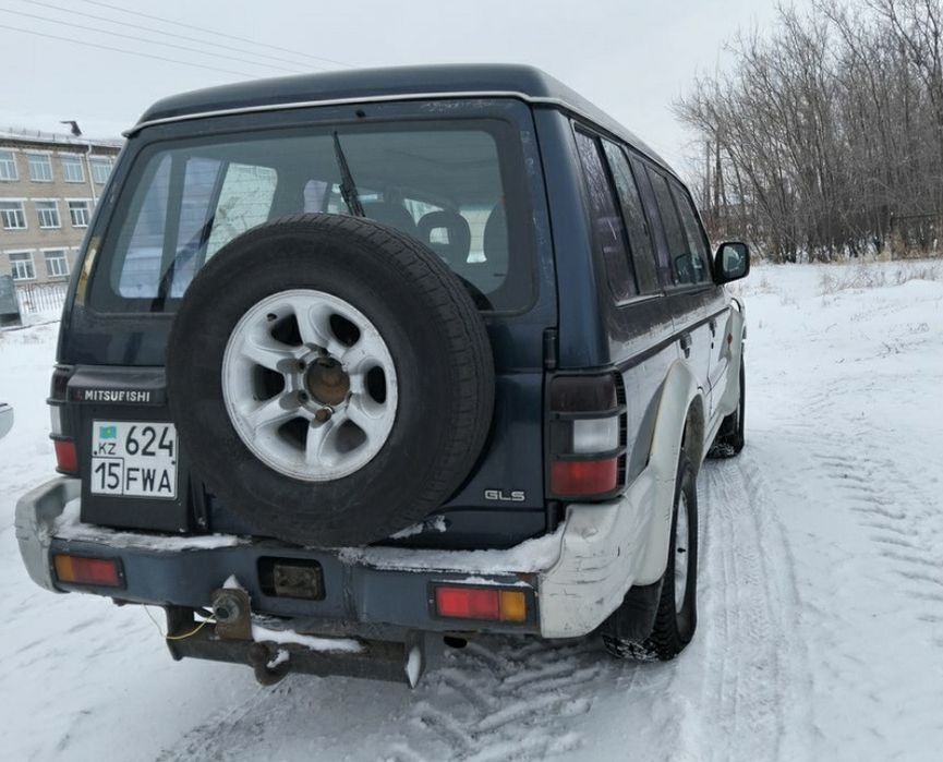 Продам Митсубиси паджеро 2.