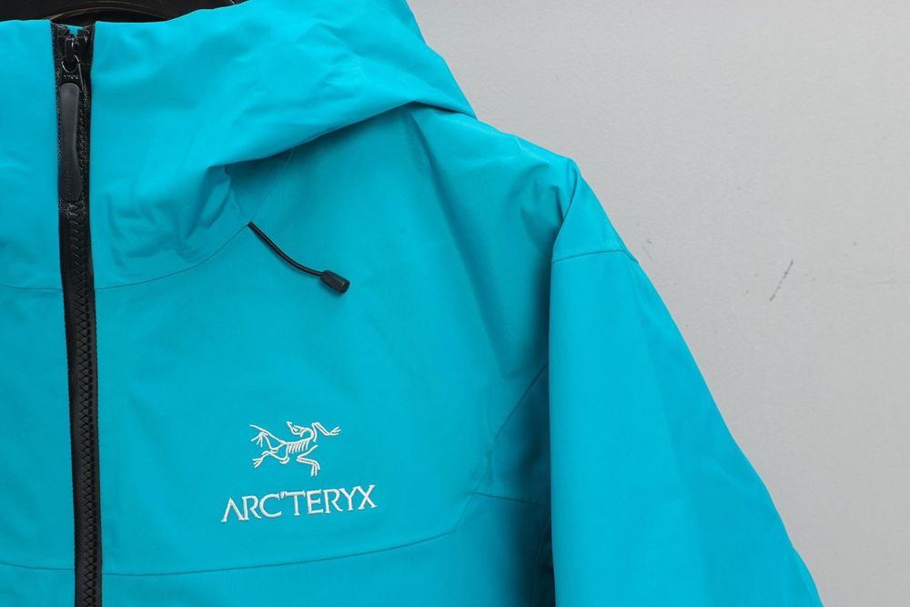 Geaca arc'teryx SV 2 in 1