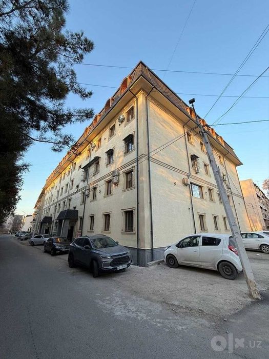 'Мирзо-Улугбек Ijod saroy 4/1/5, 140 м2, Чимган, махаля Бахор.