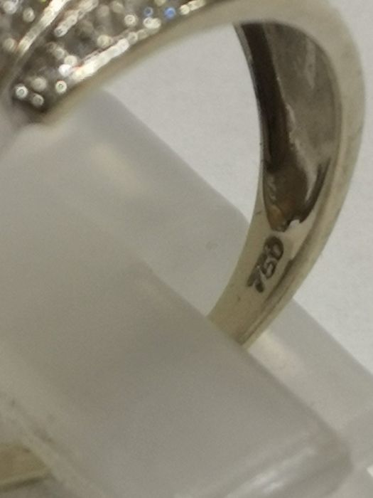 Vind inel din aur 18kt cu diamante