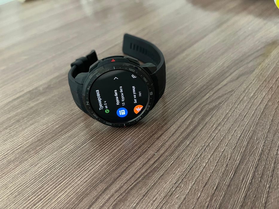 Honor Watch GS Pro