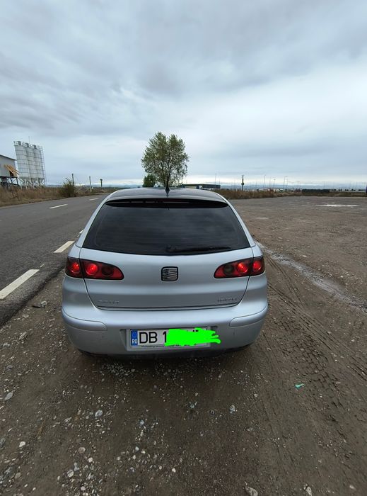 Vand sau schimb seat  ibiza 2006