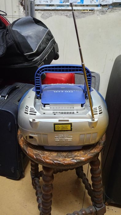 Radio casetofon cu CD Sony