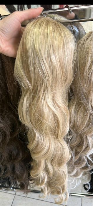 Нова синтетична опашка за коса на мрежа