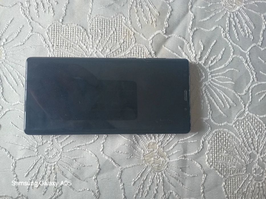 Samsung not 9 sotiladi