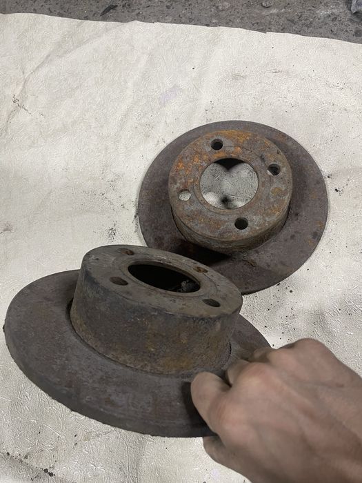 Запчасти Ауди 80 б3