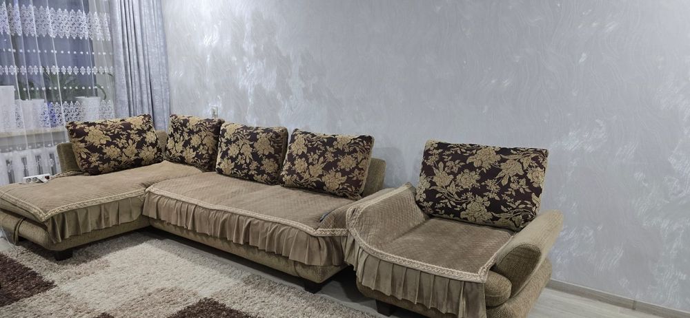 Продам мягкий уголок