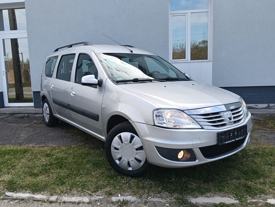 Dacia Logan Mcv 1.6 benzina 7 locuri
