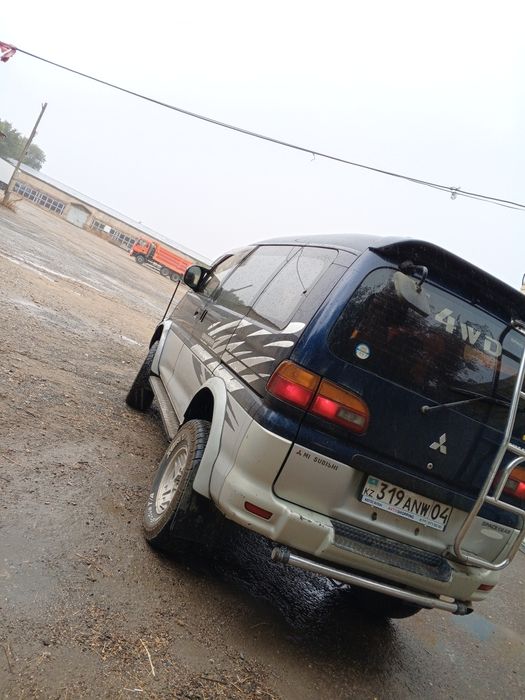 Продам Mitsubishi Delica