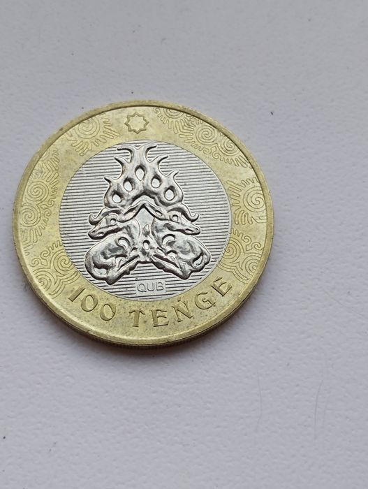 Монета СТО тенге Сакский стиль, 30 лет