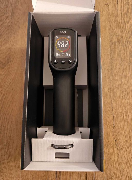 Дигитален инфрачервен термометър Ooni - НОВ