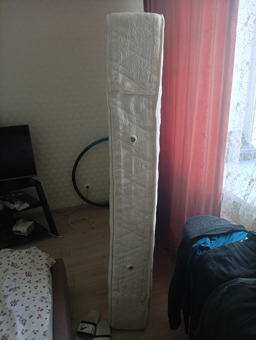 Продам матрас 160*190 б/у