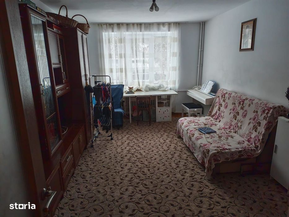 Apartament cu 4 Camere de Vânzare Parter I Suceava/Central I 130.000E