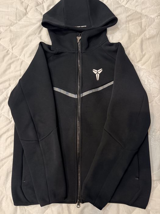 Nike tech fleece x kobe bryant