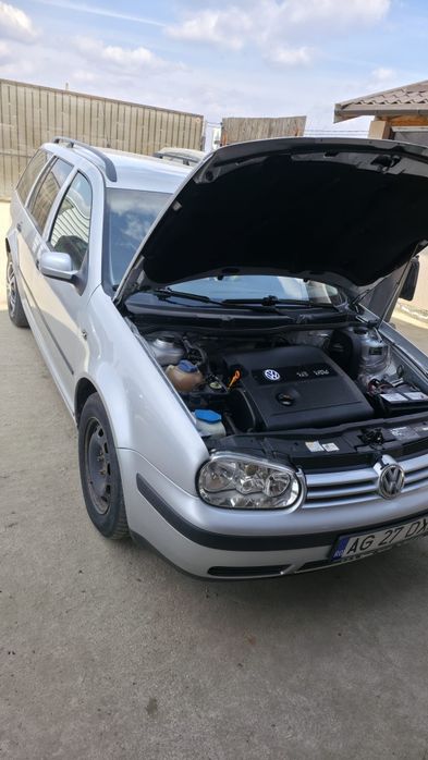 Vând golf 4 brek 1.6 16v 105cp 2002 proprietar fiscal pe loc