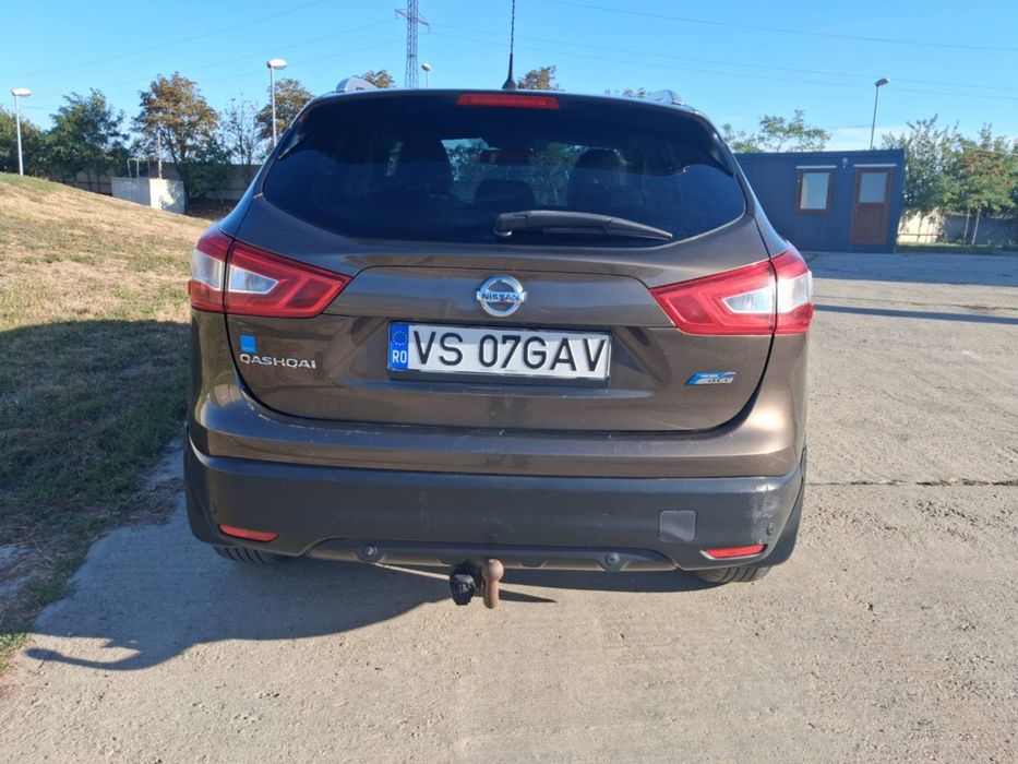 Vând Nissan Qashqai