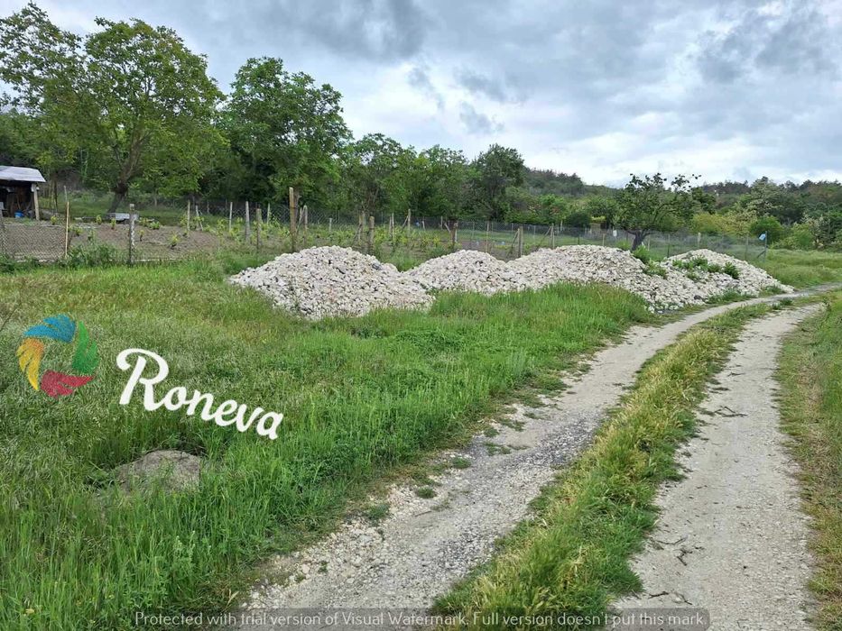 Парцел -земеделска земя 4003 м2