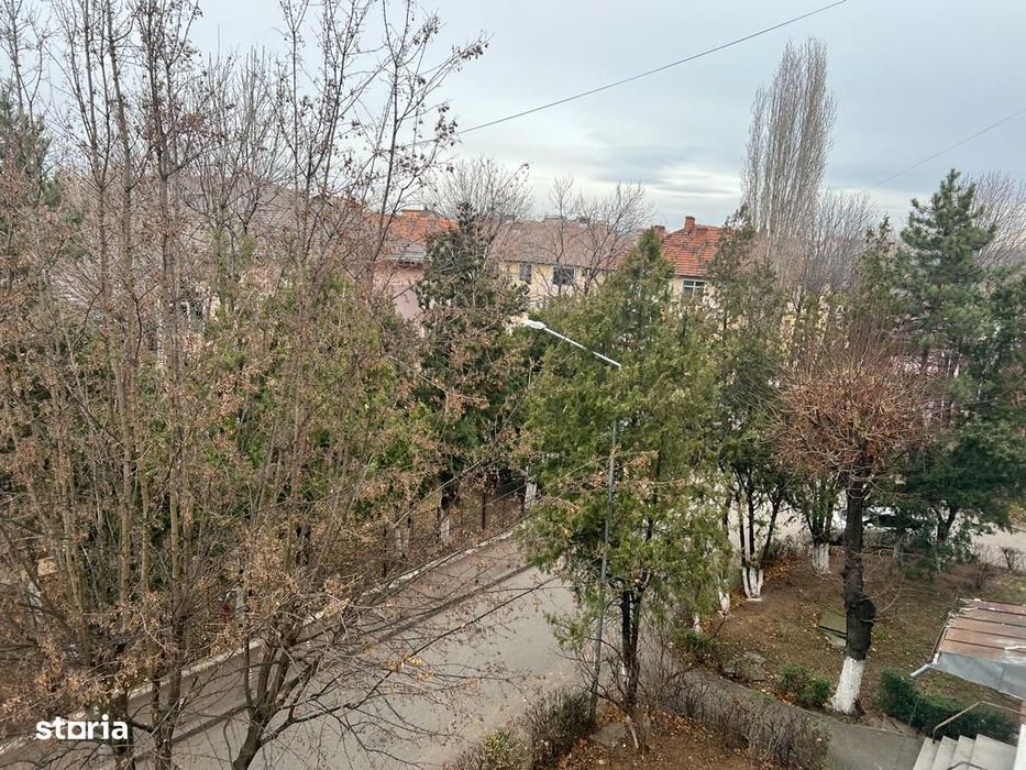 Inchiriere apartament 2 camere, mobilat, Targoviste, Al. Trandafirilor