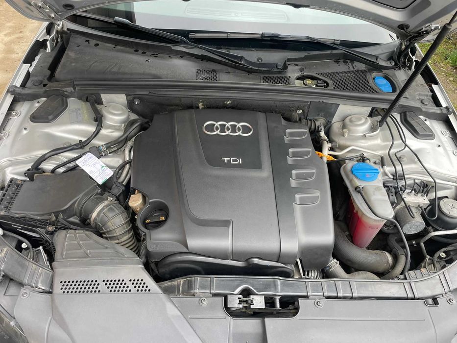 Audi A4 Audi A4 2.0 TDI (143 CP) 2011