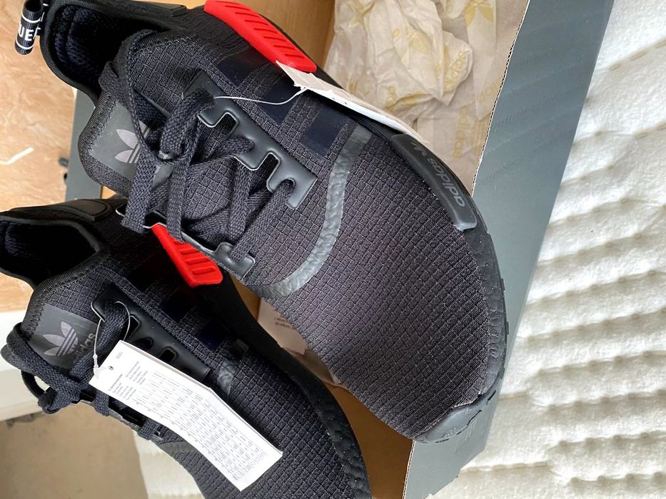 Adidas NMD R1 - EU45