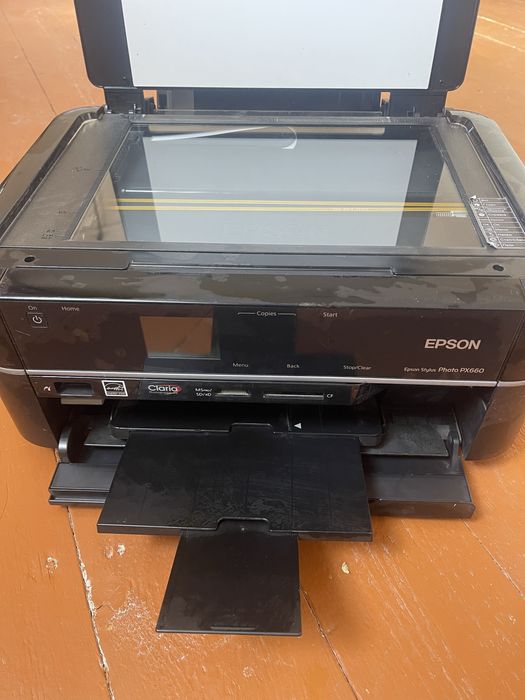 Принтер 3/1 epson photo px660