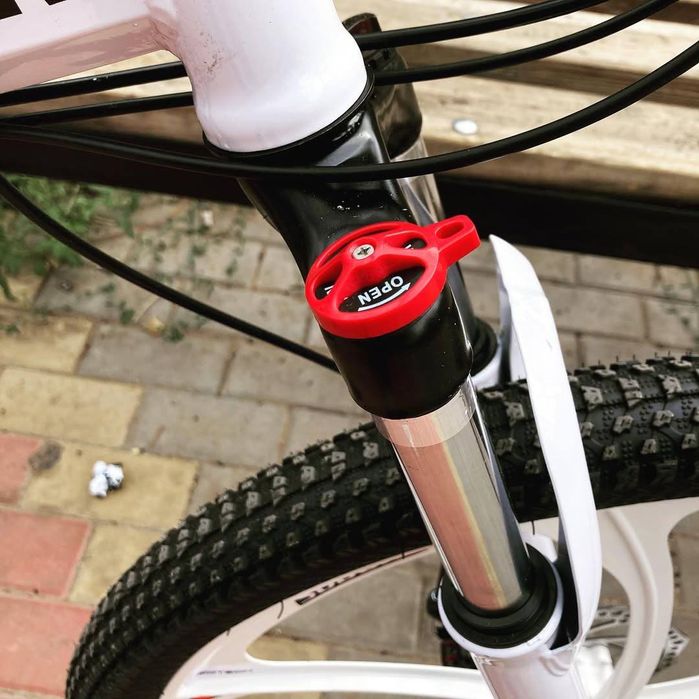 Велосипед новые на литых дисках