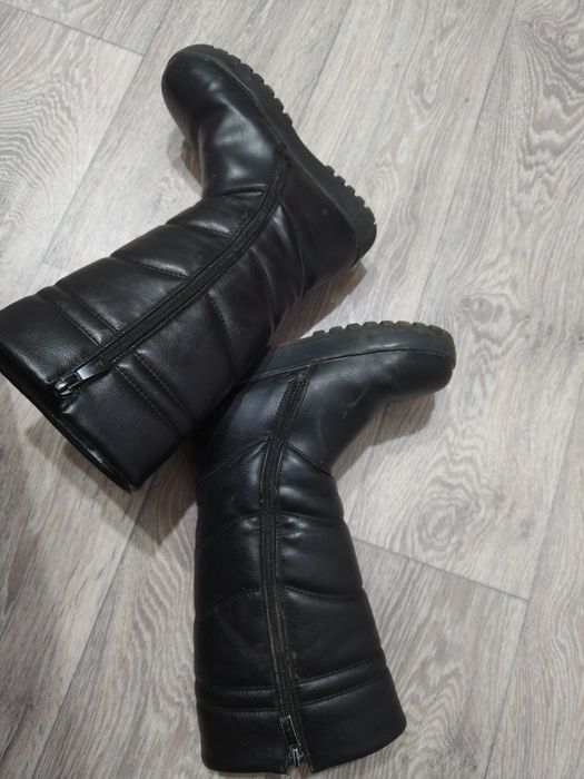 Отдам за шоколадку