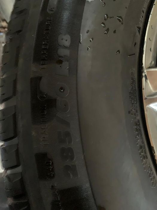 Шины с дисками в комплекте 285\60\18