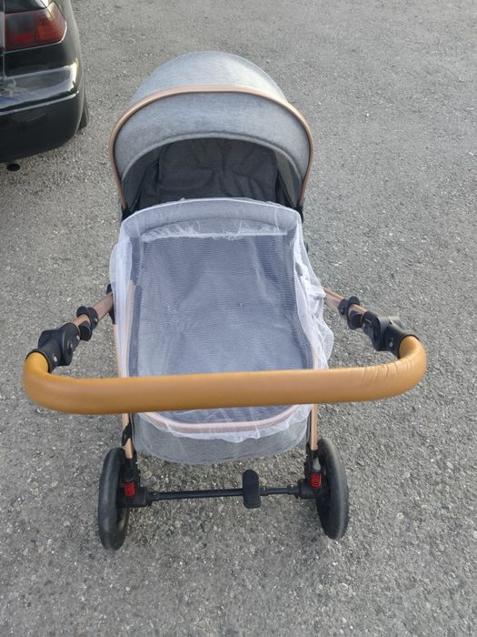 Продам коляску в хорошем состоянии