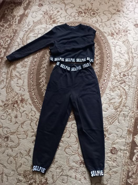 Продам брюки и спортивку