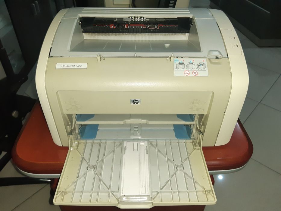 Продам системный блок   рабочий, принтера