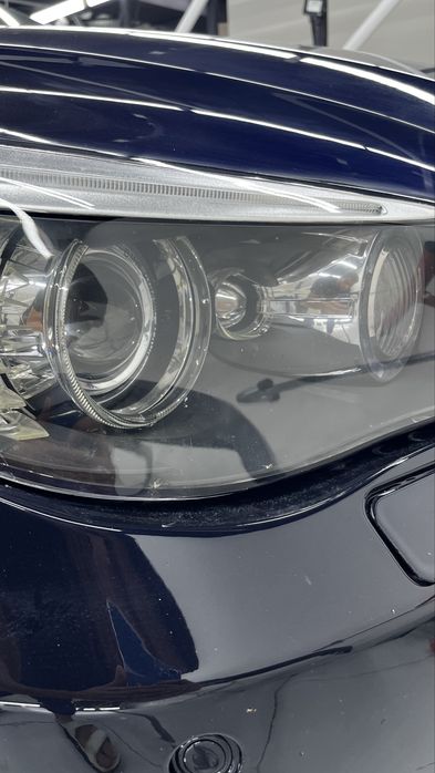 Продам фару Bmw e60 адаптив,рест