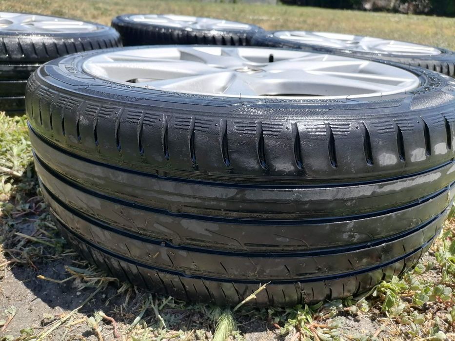 Джанти 16ки с гуми4x100 от Mazda 2