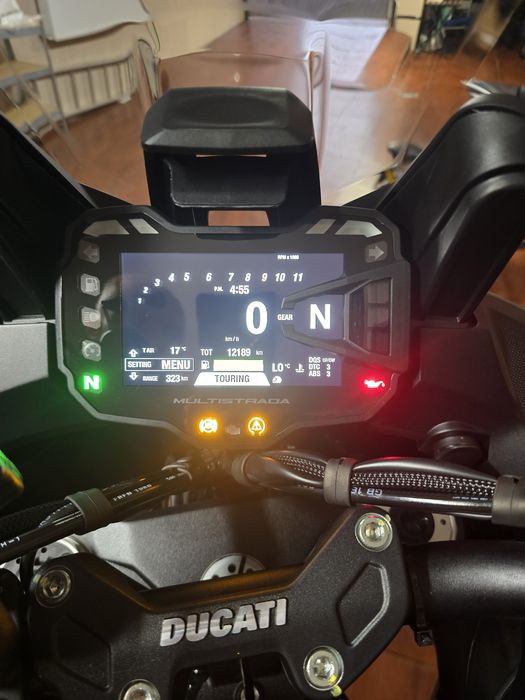 Ducati Multistrada V2S 2024