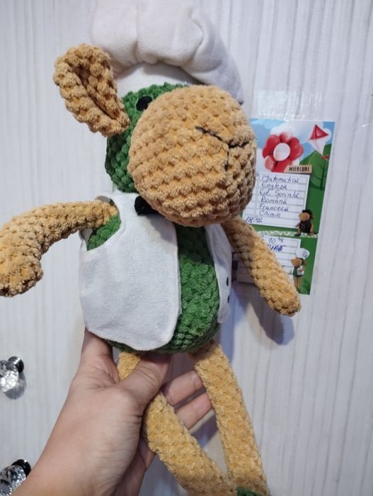 Plusuri  noi, fara eticheta.