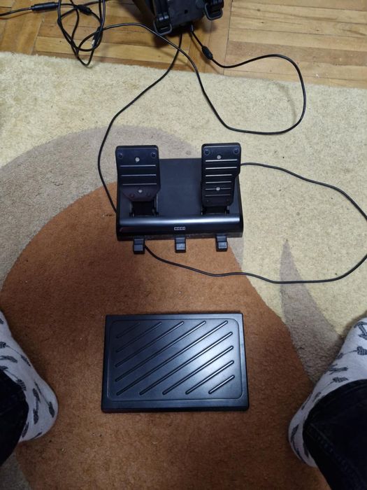 Volan Hori RWO pentru PC și XBOX