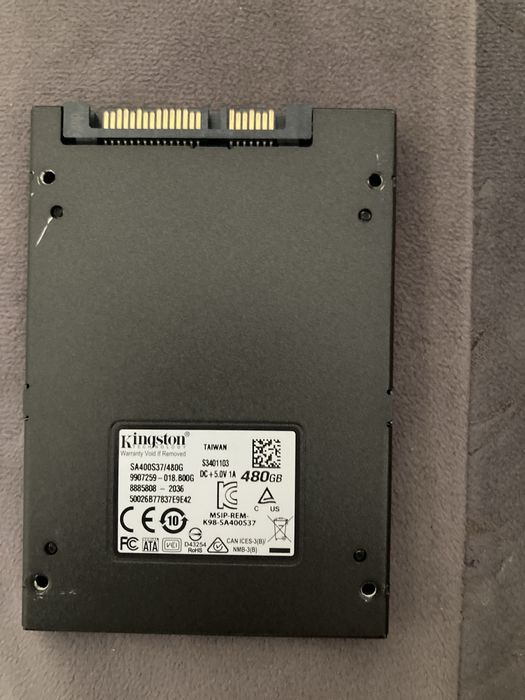 Продам kingston 500гб ssd