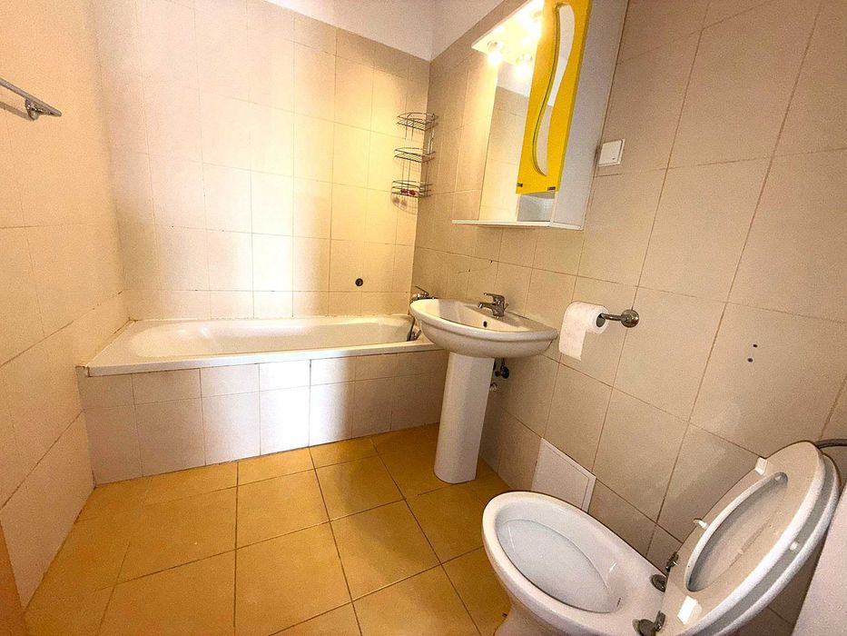 Apartament spatios 2 camere, luminos, balcon 13 mp, complex  Ghica Plaza