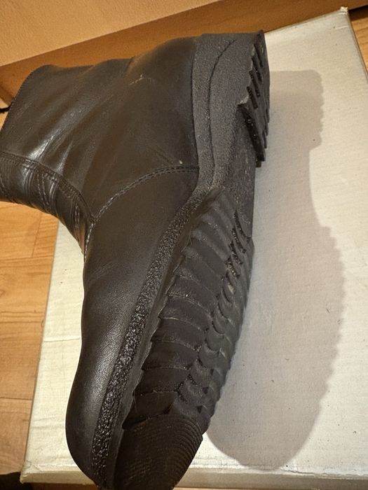 Ботинки 39 размера