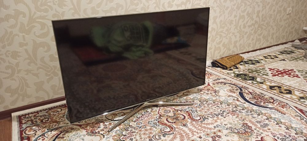 Телевизор - SAMSUNG