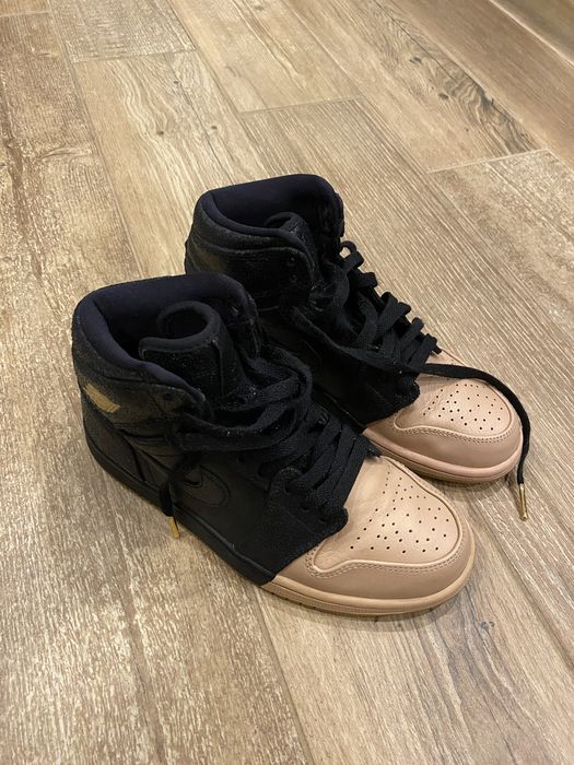 Jordan 1 Retro High Dip-Toe Black