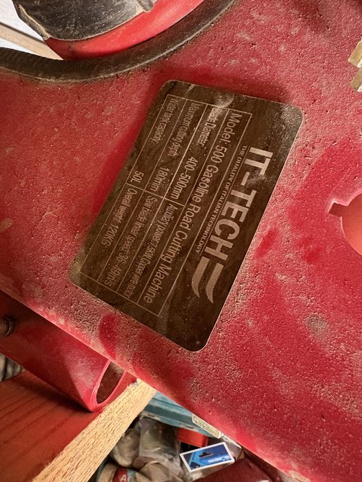 Швинарез ( асфальторез)