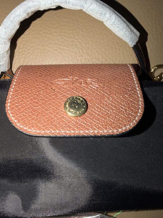 Черна дамска чанта Longchamp