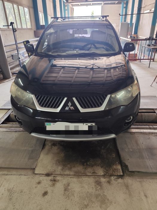 Продается мицубиси аутлендер хл 2  2008г,автомат