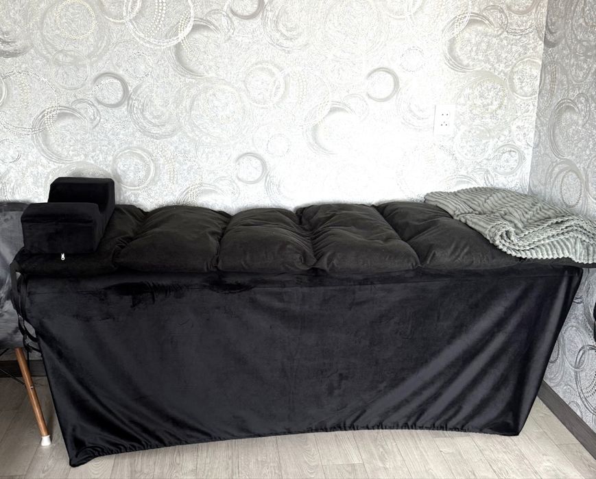 Кушетка чемодан с полной комлектацией