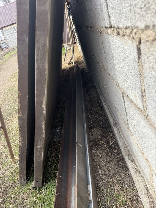 стойка,ворота для гаража 130\290