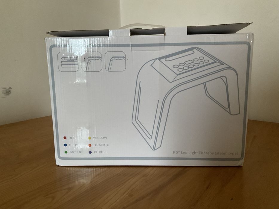 ЛЕД лампа  для фототерапии и омоложения кожи лица и тела