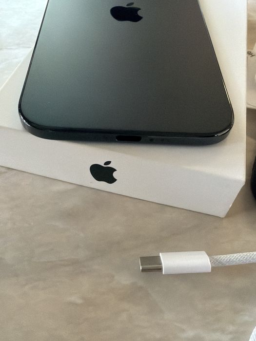 Iphone 17 air в гаранция без забележки