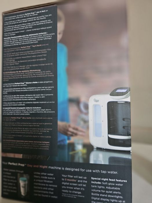 Tommee Tippee Електрически уред за приготвяне на адаптирано мляко